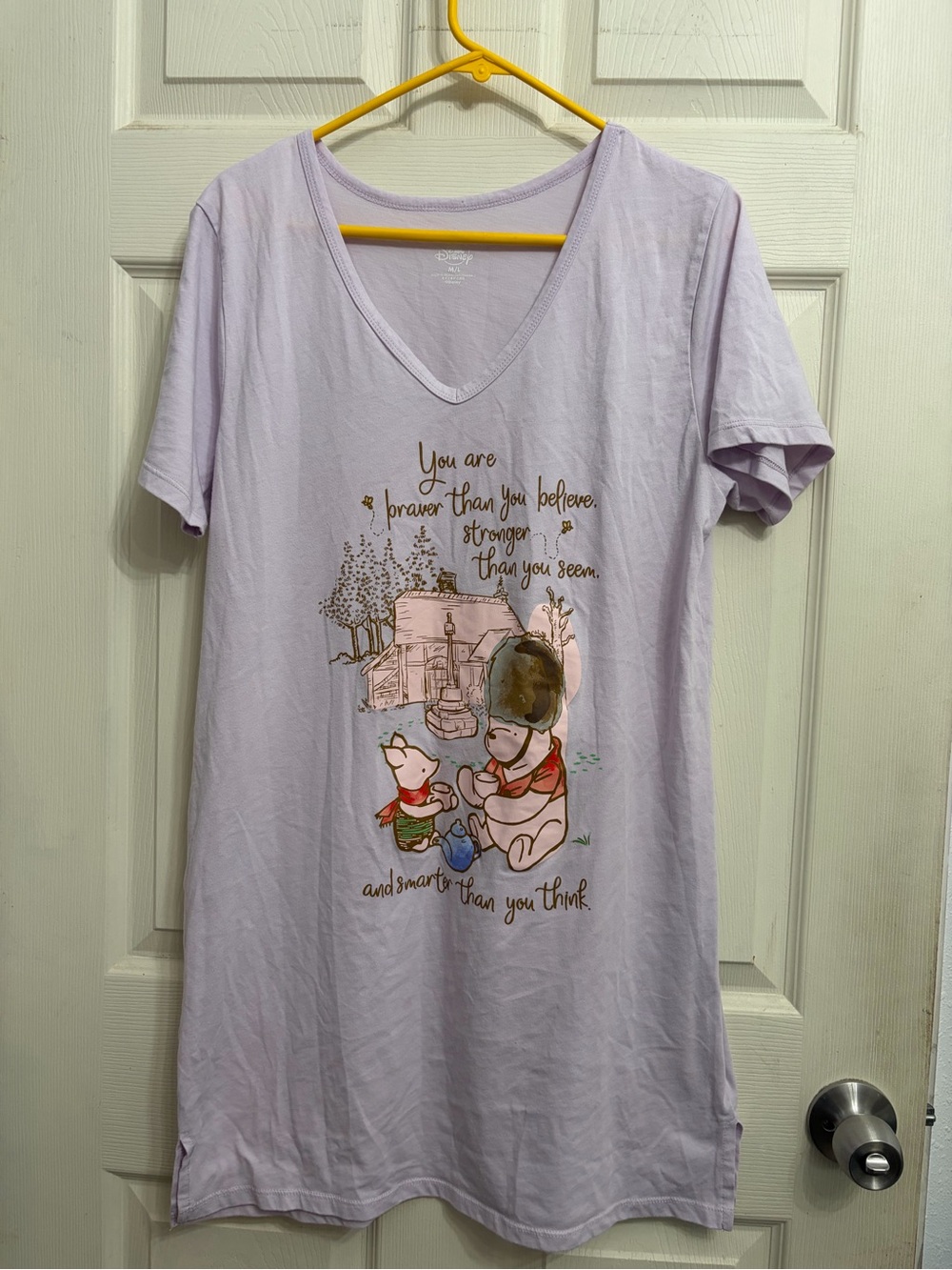 Winnie the Pooh Graphic V-Neck Nightshirt lavender color size M/Large